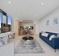 New Contemporary Apartment near Macquarie Centre - Holiday Find