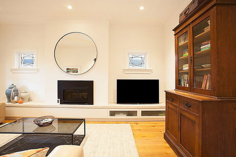 The Tarmons - Holiday Find 4