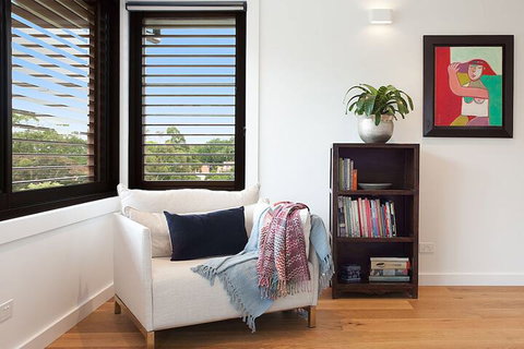 The Tarmons - Holiday Find 5