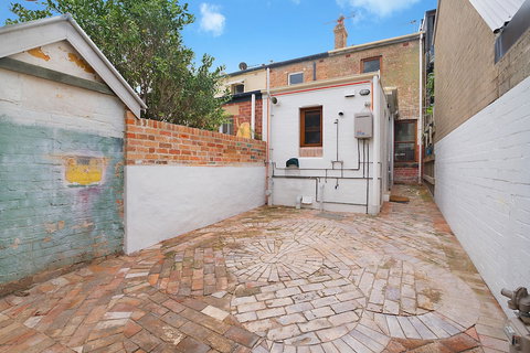 Newcastle Short Stay Apartments - 9 Alfred - Holiday Find 0