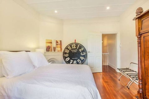 3 Bedroom Terrace At Harbour Bridge - Holiday Find 4