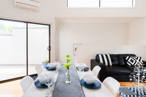 Centrepoint Units Ivanhoe - Holiday Find 5