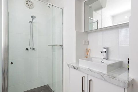 Understated Elegance Affordable Luxury - Holiday Find 4