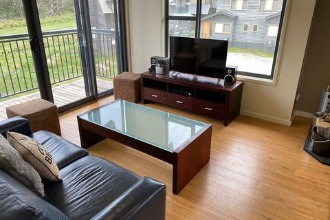 Winterfell - Holiday Find 7