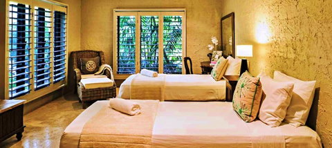 Oceans Edge Beach House At Oak Beach - Holiday Find 4