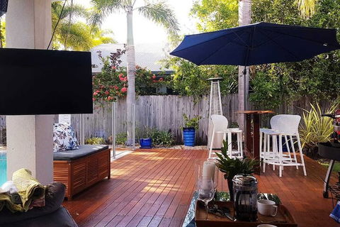 Beach Bliss Queen Bed BBQ Pool Netflix - Holiday Find 5