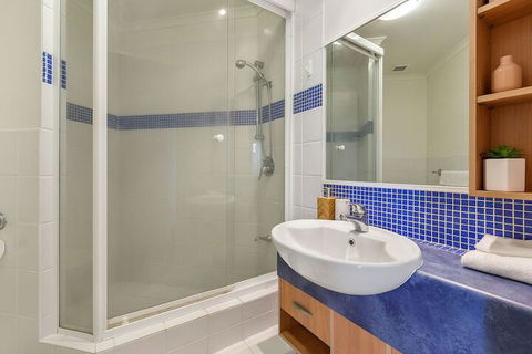 BEACH BLISS LUXURIOUS APARTMENT With POOL - Holiday Find 2