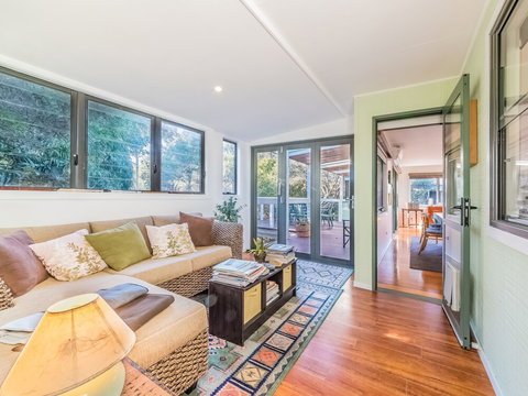 Woodingdean PET Friendly - Holiday Find 1