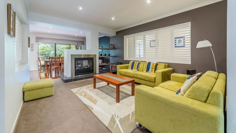 Oceans 11 Surfside Wifi & Foxtel PET Friendly - Holiday Find 4