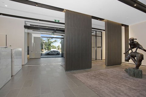 Heart Of St Kilda By Ready Set Host - Holiday Find 1