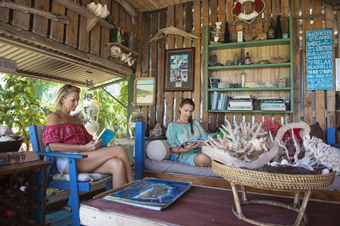 Bremer Island Banubanu Beach Retreat - Holiday Find 6