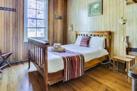 Lake Leake Inn - Holiday Find 0