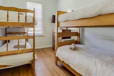 Lake Leake Inn - Holiday Find 3