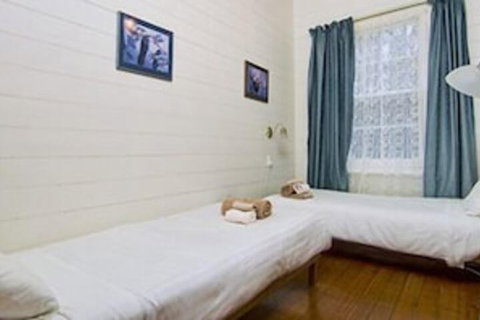 Lake Leake Inn - Holiday Find 5