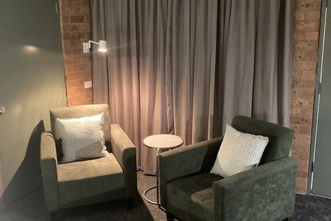 Hamilton's Henry Parkes Motor Inn, Parkes - Holiday Find 5