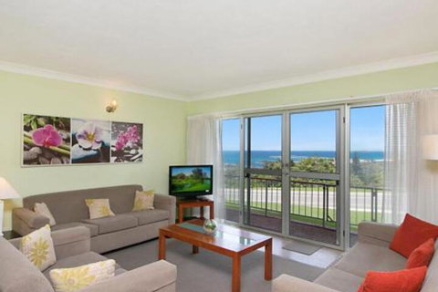 Northshore Unit 3 Overlooking Duranbah Beach & The Tweed River - Holiday Find 0