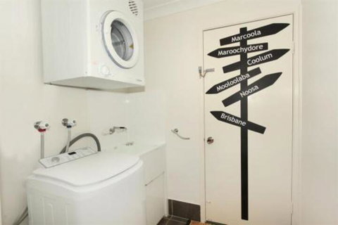 Unit 1 / 14 Tamarindus Street Marcoola Beach Pet Friendly 300 BOND Linen Supplied - Holiday Find 3