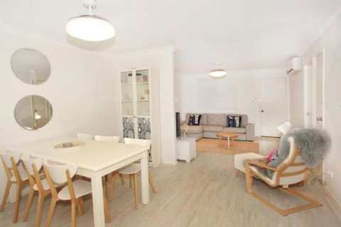 Unit 1 / 14 Tamarindus Street Marcoola Beach Pet Friendly 300 BOND Linen Supplied - Holiday Find 2