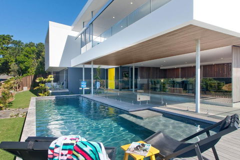 Blueys Beach House 5 Bedroom - Holiday Find 5