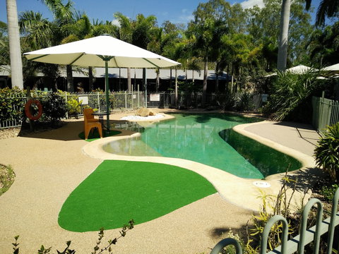 Capricorn Motel & Conference Centre - Holiday Find 5