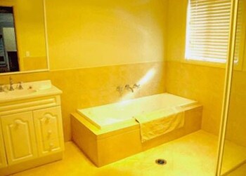 Elm Cottage - Holiday Find 2