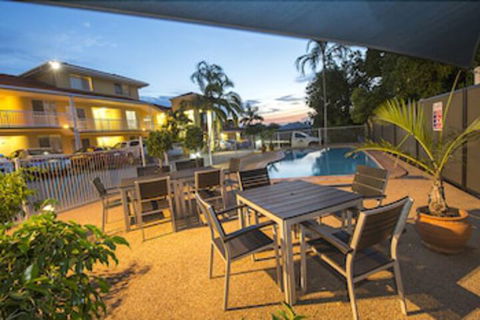 Harbour Sails Motor Inn - Holiday Find 3