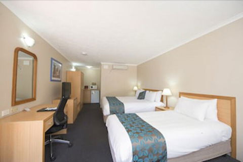 Harbour Sails Motor Inn - Holiday Find 6