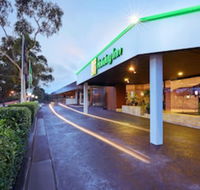 Holiday Inn Warwick Farm an IHG Hotel - Holiday Find