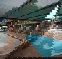 Fig Tree Motel - Holiday Find