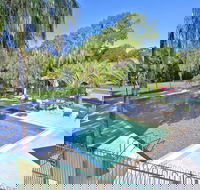 Sandcastles 1770 Motel  Resort - Holiday Find