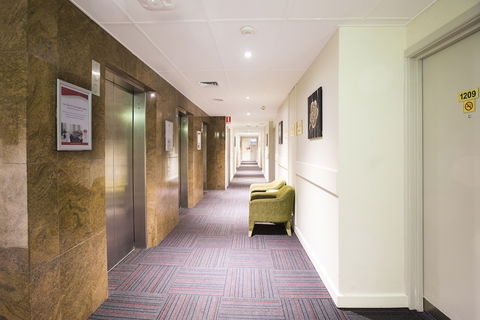 Metro Hotel Marlow Sydney Central - Holiday Find 4
