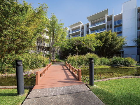 Oaks Brisbane Mews Suites - Holiday Find 0