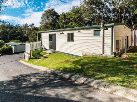 Riverview Tourist Park - Holiday Find 1