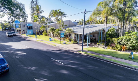 The Beach Motel Hervey Bay - Holiday Find 0