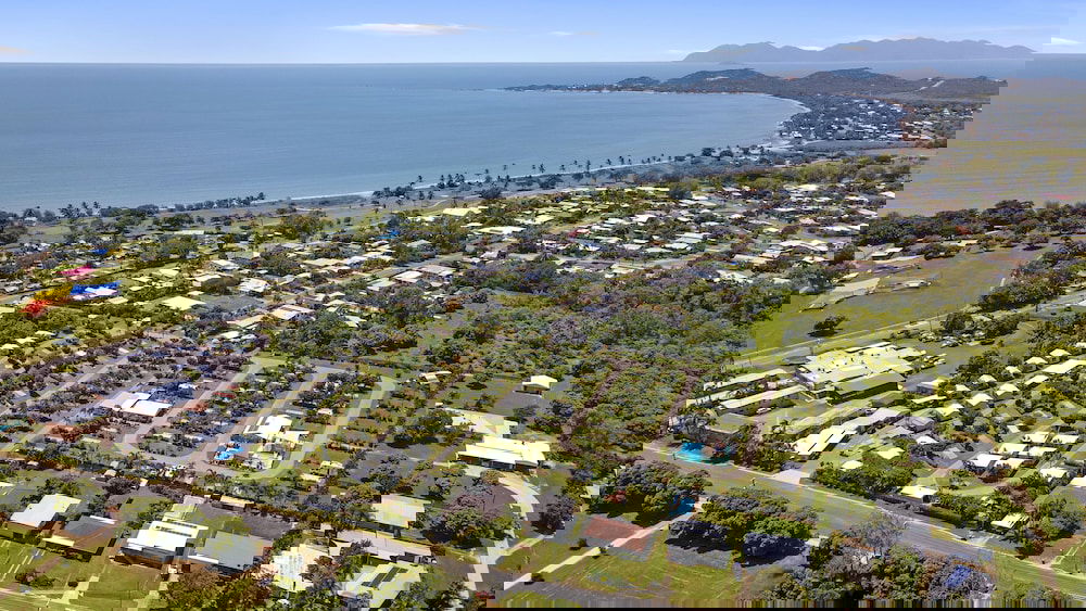 Rose Bay QLD Holiday Find