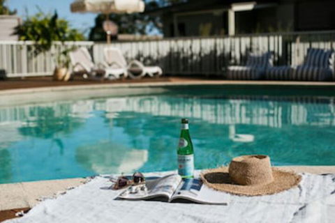 Noosa Heads Motel - Holiday Find 0
