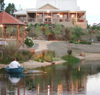 Blue Cliffs Retreat - Holiday Find