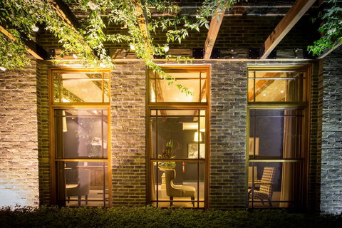 De Russie Boutique Hotel Orange - Holiday Find 0