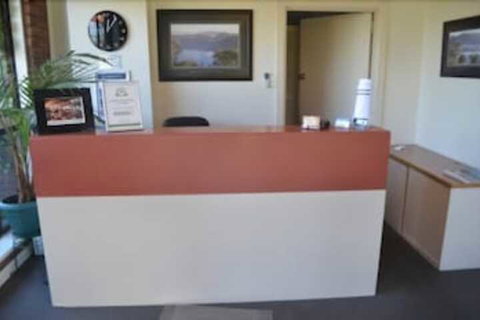 Arkana Motor Inn & Terrace Apartments - Holiday Find 7