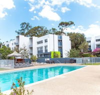 Griffith University Village - Holiday Find