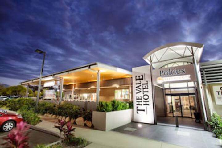 Aitkenvale QLD Holiday Find