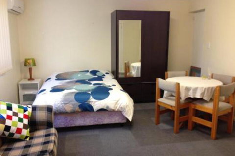 Thornleigh Garden View Comfortable & Tranquil - Holiday Find 0