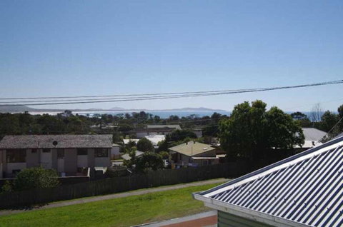 Hampstead 32 Main Street - Holiday Find 1