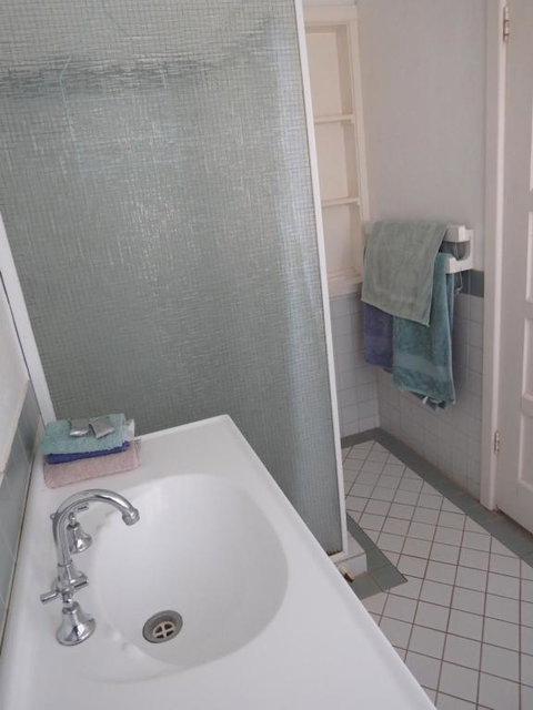 Lazy Lobster Holiday Units & Chalets - Holiday Find 3