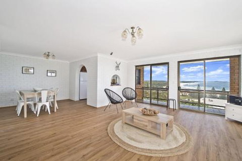 Pacifica All About The View - Holiday Find 3