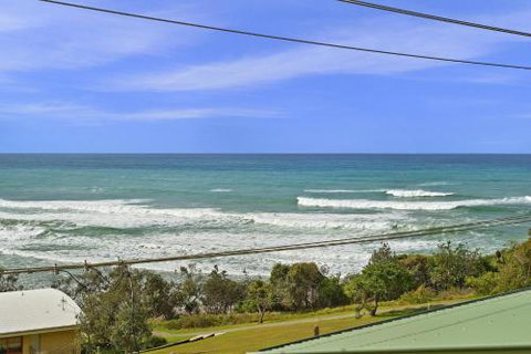 Pacifica All About The View - Holiday Find 1