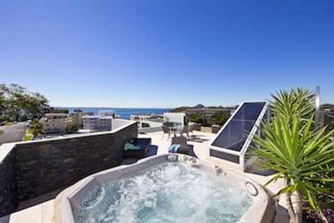 Harbourview Penthouse - Holiday Find 0