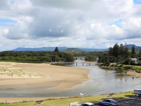 The Rotunda At Gerroa Pet Friendly Beachfront - Holiday Find 6
