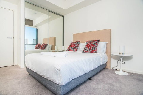 Wentworth Point Brand New - Holiday Find 7