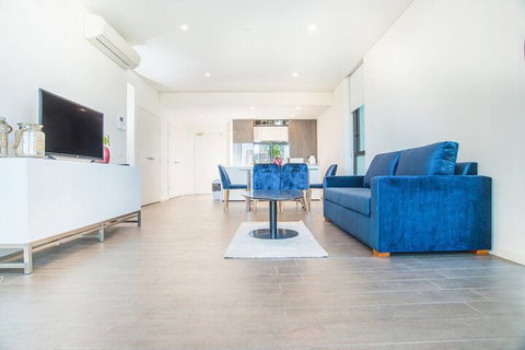 Wentworth Point Brand New - Holiday Find 3